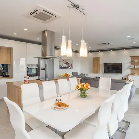 F&a Zadarvillas
