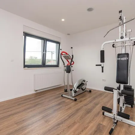 F&a Zadarvillas 别墅