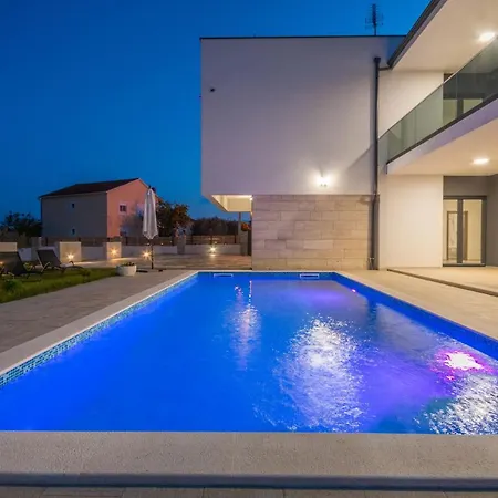 Villa F&a Zadarvillas Donje Rastane