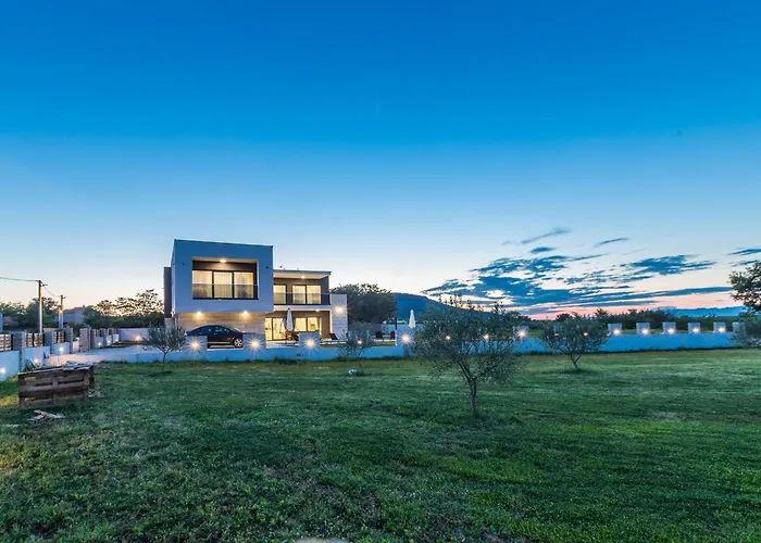 Вилла F&a Zadarvillas *