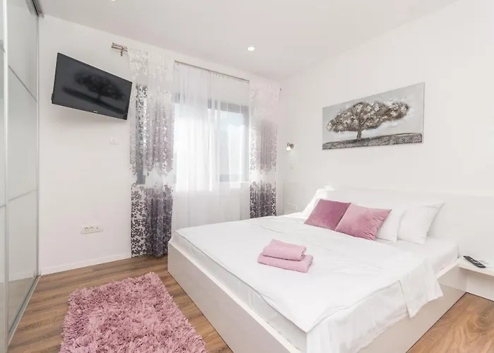 Вилла F&a Zadarvillas