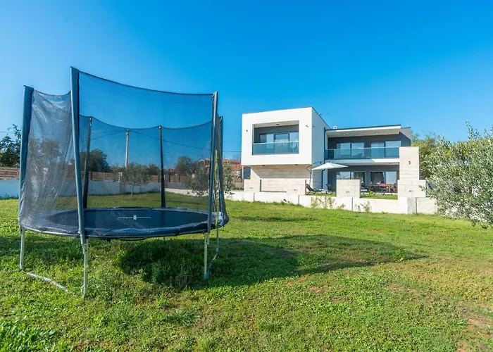 F&a Zadarvillas Вилла Donje Rastane