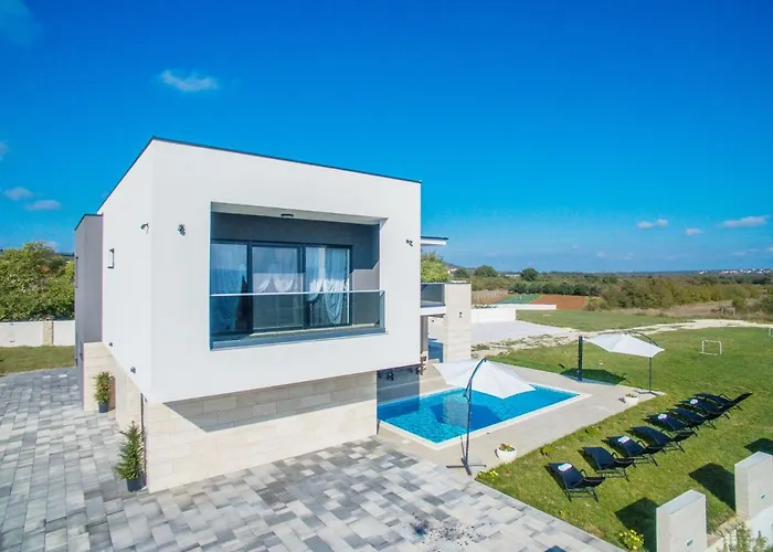 F&a Zadarvillas Вилла