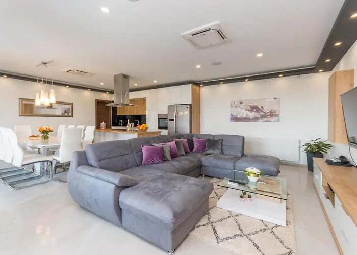 Villa F&a Zadarvillas